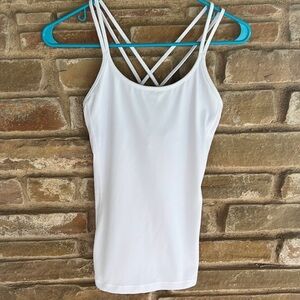lululemon White Flow Like a cloud Tank